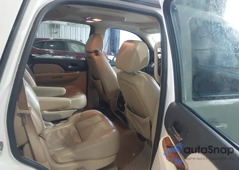 2007 Chevrolet Tahoe Lt from USA, damaged, VIN 1GNFC13J97R301262